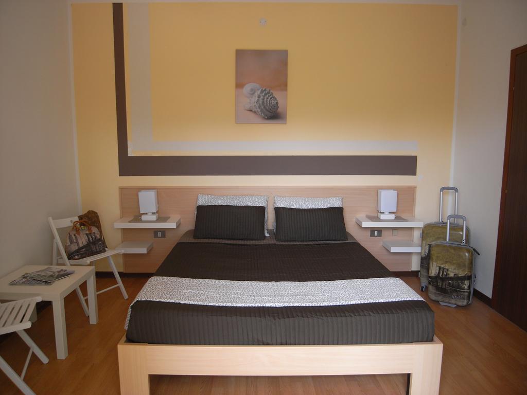 Hotel Moreri Grado Kamer foto