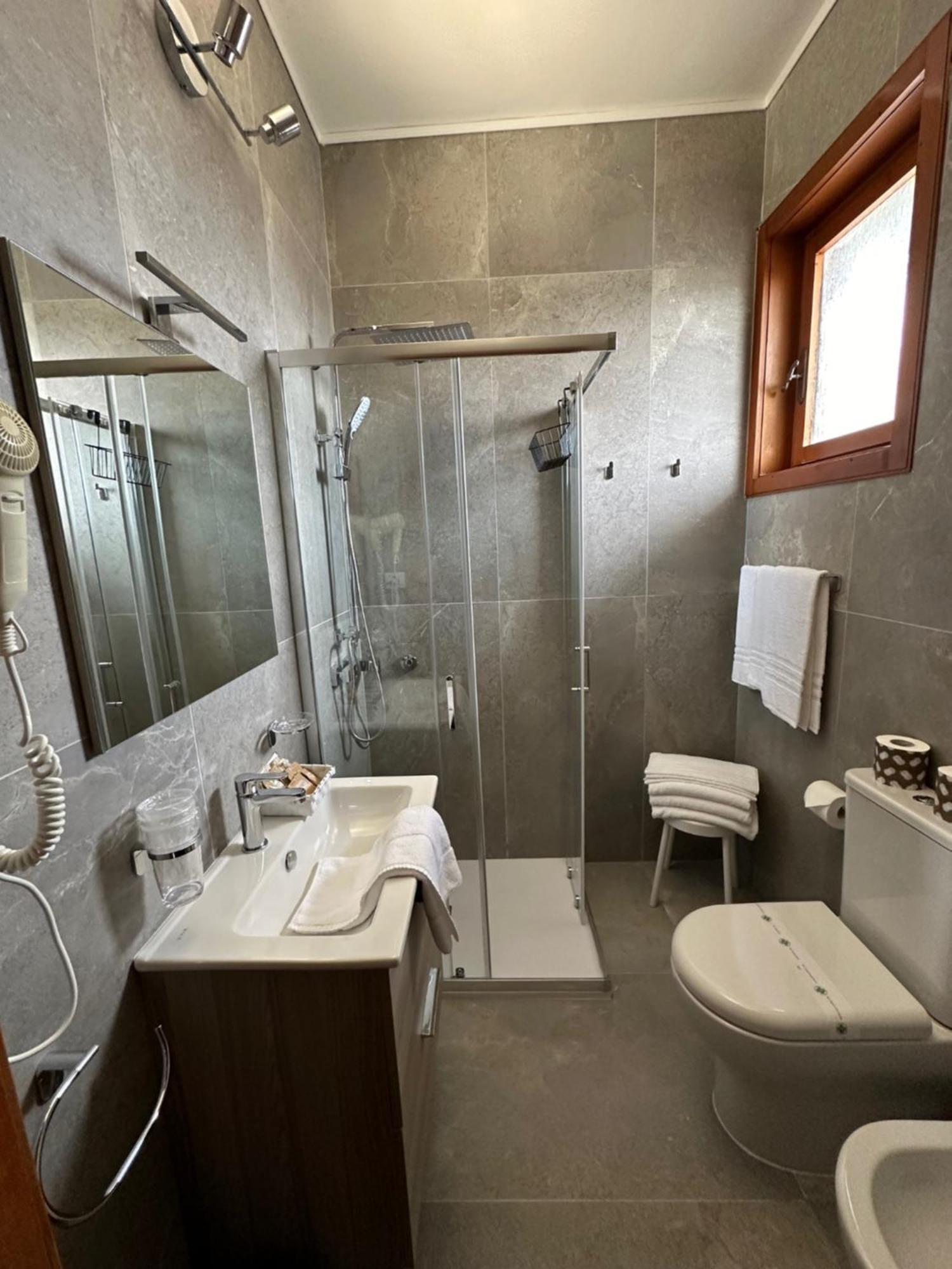 Hotel Moreri Grado Buitenkant foto