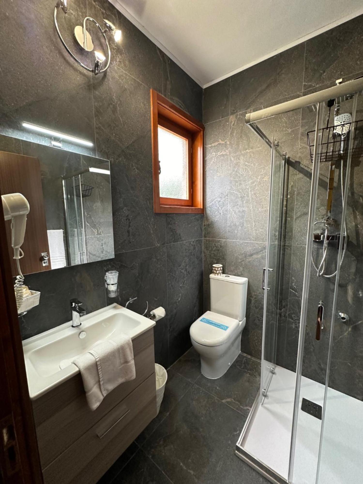 Hotel Moreri Grado Buitenkant foto