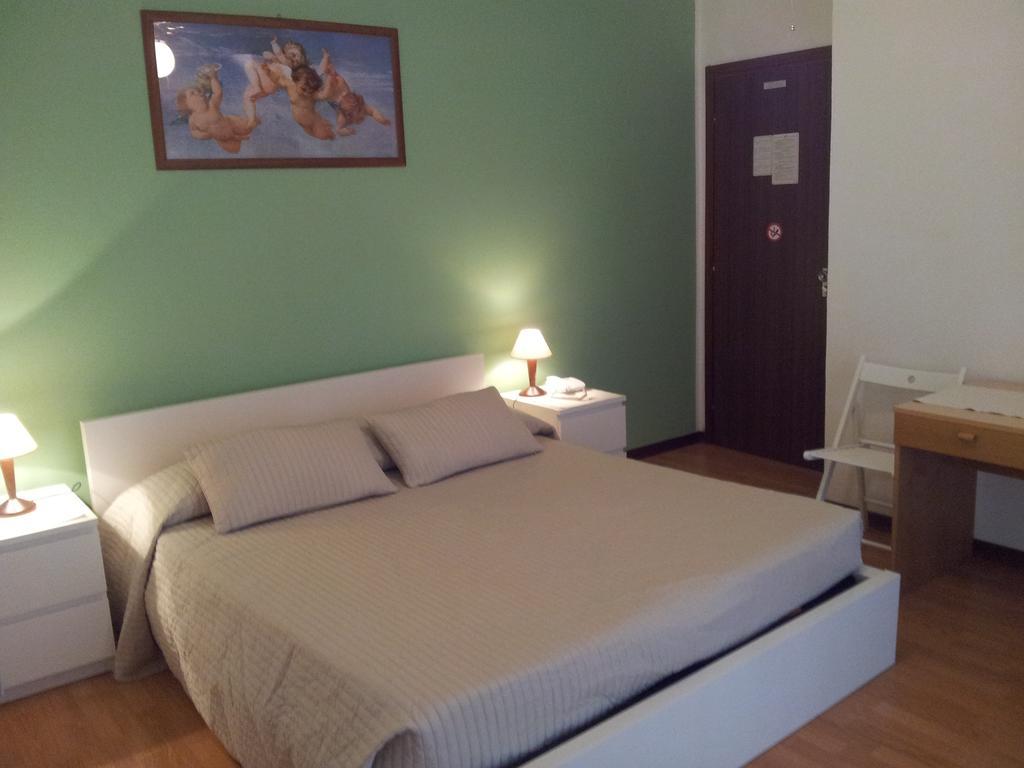 Hotel Moreri Grado Buitenkant foto