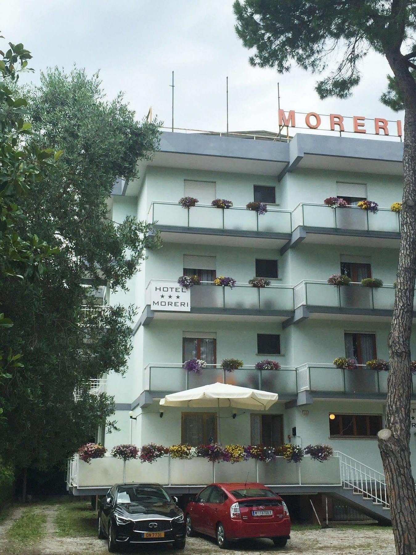 Hotel Moreri Grado Buitenkant foto